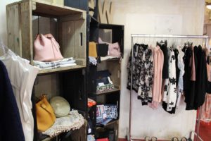 Les Emplettes Pop Up Store