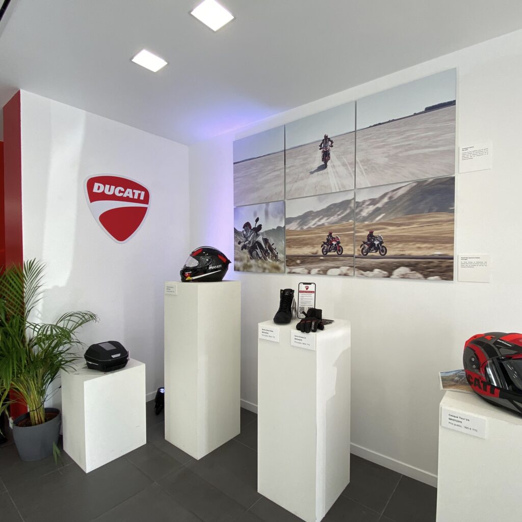 Pop-up store Ducati Place de la Madeleine 