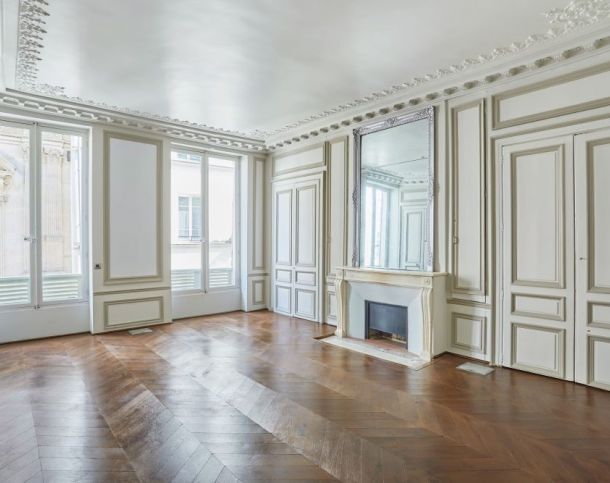 75001-160-102-Palais-Royal