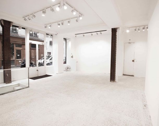 75003-130-155-Sainte-Avoye