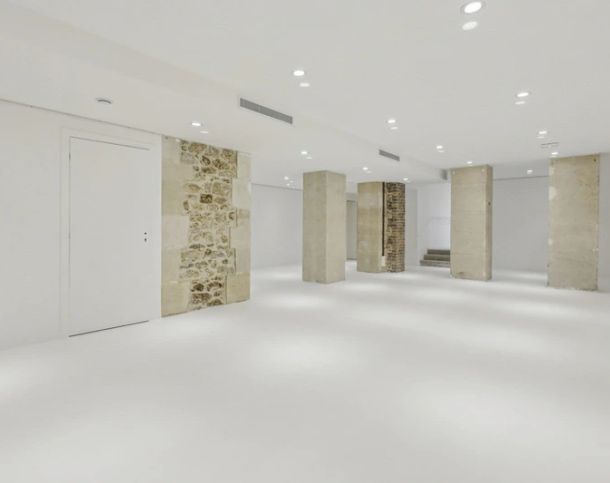 75001-300-293-Halles