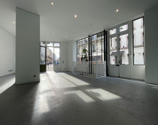 75010-110-27-Porte-Saint-Martin