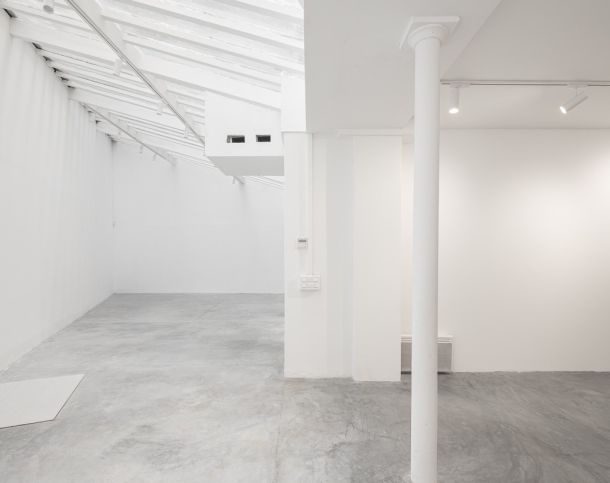 75003-226-35-Archives