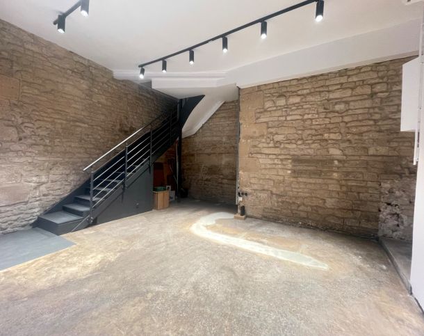 75003-40-108-Archives