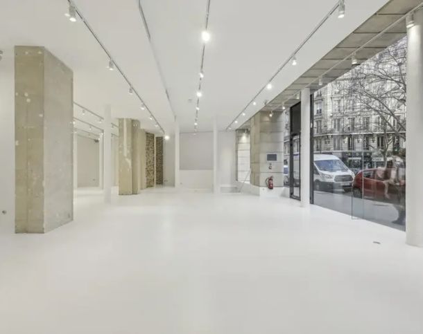 75001-300-293-Halles