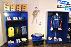 NIKE POP UP STORE