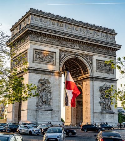 Champs-Elysées