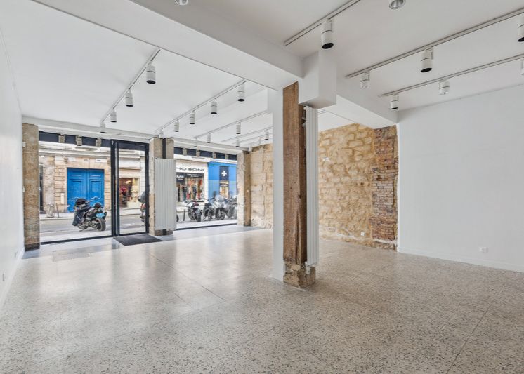 archives, location marais, pop up store marais, showroom à louer pour la fashion week dans quartier branché parisien