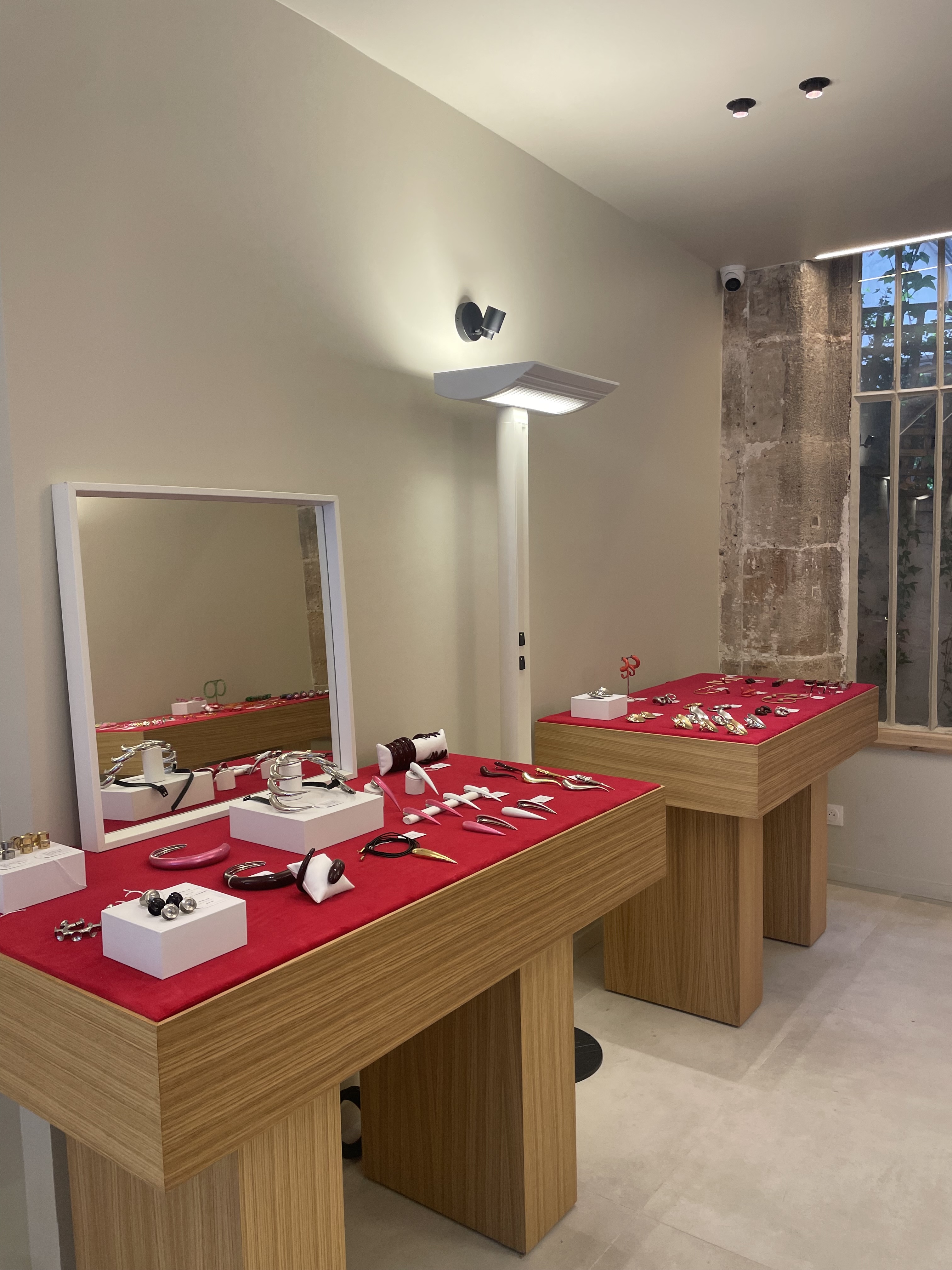 pop up bijoux paris, boutique éphémère paris à louer, pop up store à louer le marais